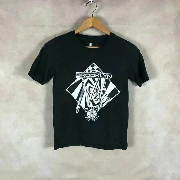 Kids NBA BROOKLYN NETS Black T-shirt Size Medium 10/12 - Picture 8 of 8